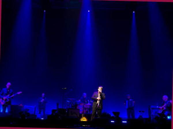 Die Band Element of Crime bei einer ihrer Berliner Konzerte, Foto: Noel Richter