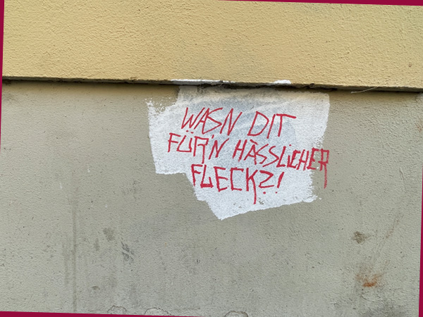 Entdeckt an einer Häuserwand im Prenzlauer Berg (Foto: AS)