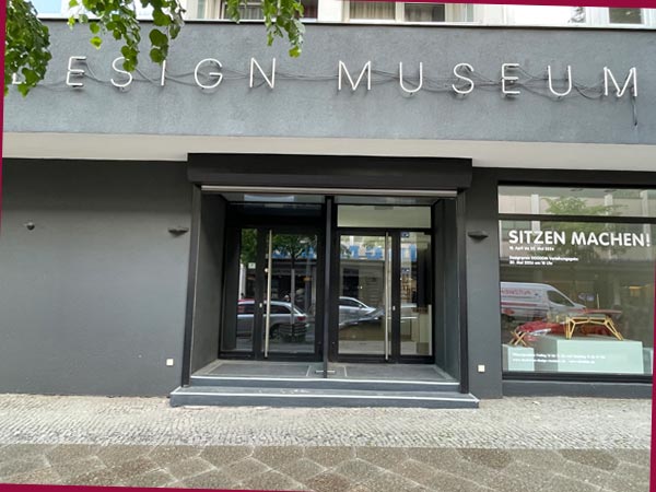 Eingang des Design Museum, Berlin (Foto: AS)