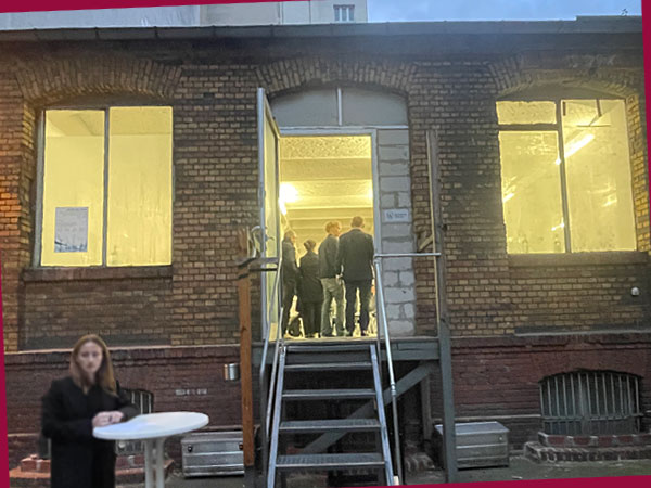 Eingang zur Papierhalle (Foto: AS)